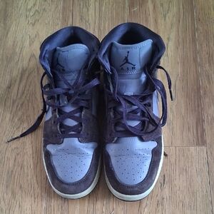 Jordan High-Top Sneakers in Violet and Dark Purple